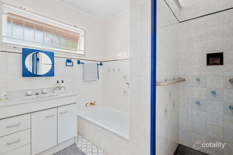 Property photo of 10 Mirragin Street Chermside West QLD 4032