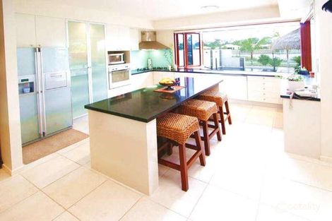 Property photo of 10 Edgewater Place Sippy Downs QLD 4556