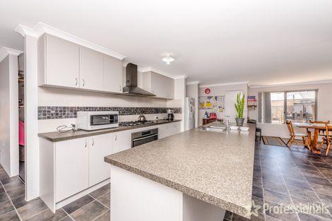 Property photo of 6 Desmond Place Walkaway WA 6528