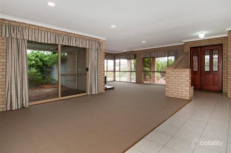 Property photo of 29 Oaklands Avenue Halls Head WA 6210