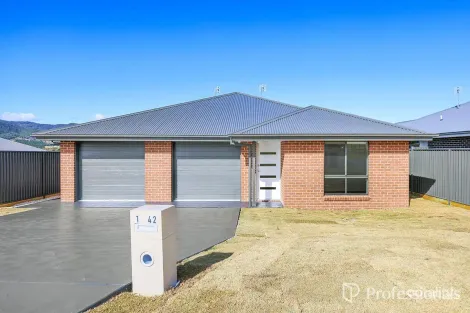 42 Wattle St, Kootingal, NSW 2352