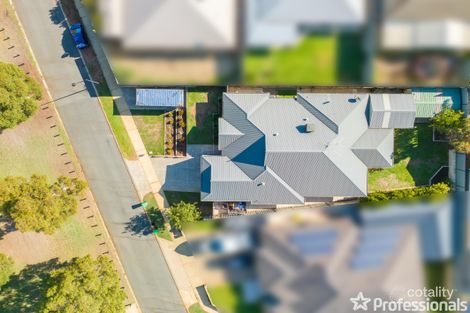 Property photo of 26 Kingaroy Drive Baldivis WA 6171