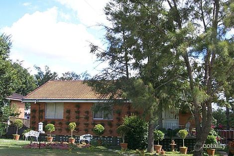 14 Richard St, Dinmore, QLD 4303