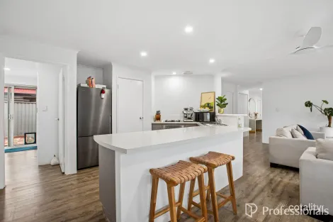 Property photo of 4 Rath Close Byford WA 6122