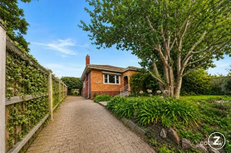 Property photo of 8 Centre Road Brighton East VIC 3187