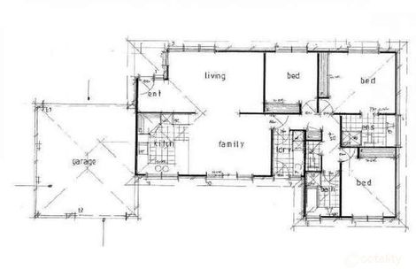 84 Eastfield Rd, Croydon South, VIC 3136