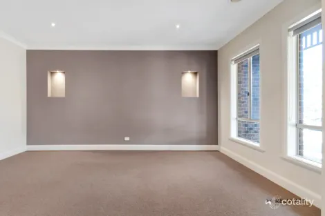 Property photo of 12 Parris Avenue Harkness VIC 3337