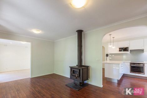 Property photo of 1 Burton Road Beaconsfield Upper VIC 3808