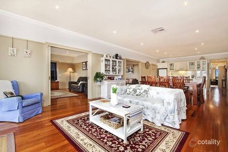 Property photo of 27 The Strand Sunbury VIC 3429