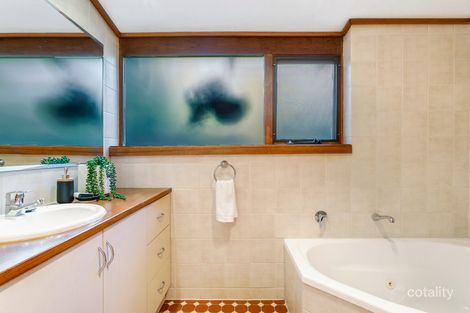 Property photo of 20 Tatiara Grove Rostrevor SA 5073