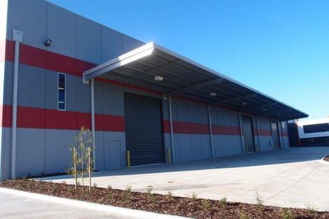 32 Crompton Way, Dandenong South, VIC 3175