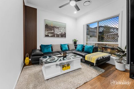 Property photo of 37 Midnight Crescent Spring Mountain QLD 4300