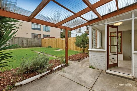 Property photo of 132 Alma Road St Kilda East VIC 3183