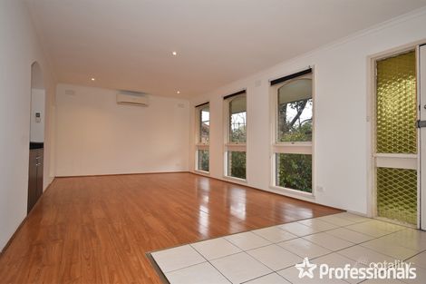 Property photo of 216 Manchester Road Mooroolbark VIC 3138