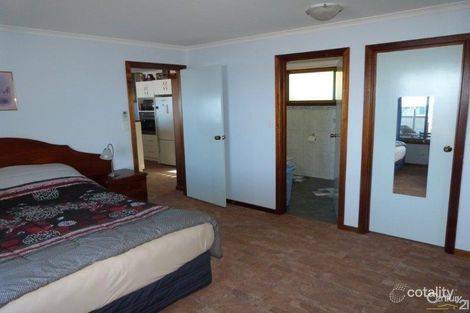 Property photo of 3 Laycock Court Commissariat Point SA 5700