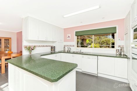 11 Mackney Pl, Gordon, ACT 2906