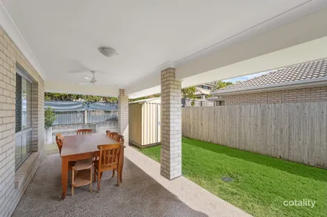 Property photo of 8 Lauren Circuit Brighton QLD 4017