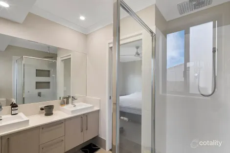 Property photo of 16 Eccles Street South Ripley QLD 4306