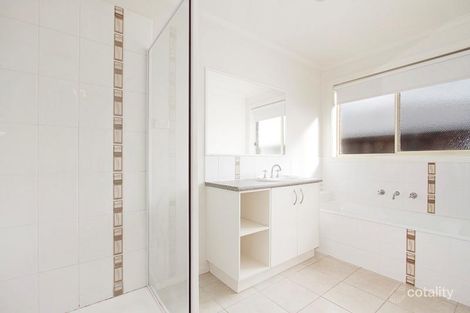Property photo of 1/107-109 Breens Road Cranbourne West VIC 3977