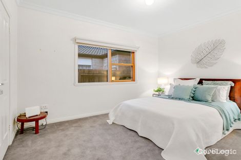 Property photo of 21 Eighth Avenue Chelsea Heights VIC 3196