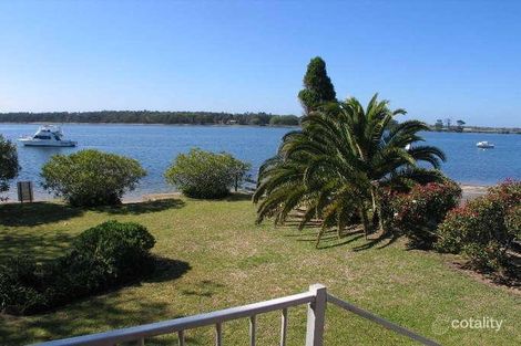 2 Wharf Rd, Shoalhaven Heads, NSW 2535