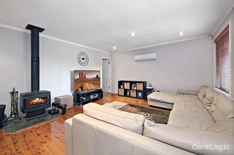 Property photo of 8 Bingara Drive Sandy Point NSW 2172