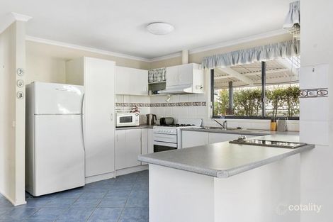 Property photo of 140/98 Bungower Road Mornington VIC 3931