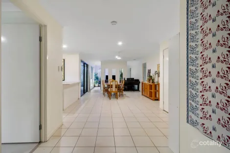 Property photo of 9 Wanderer Crescent Springfield Lakes QLD 4300