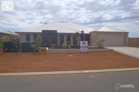 Property photo of 7 Rosapark Boulevard Webberton WA 6530