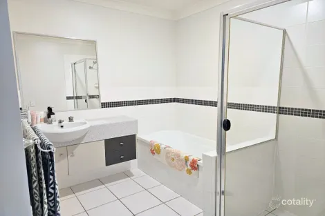Property photo of 2 Jaxson Terrace Pimpama QLD 4209