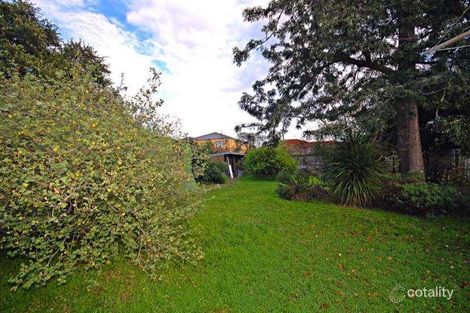 Property photo of 3 Beverley Grove Mount Waverley VIC 3149