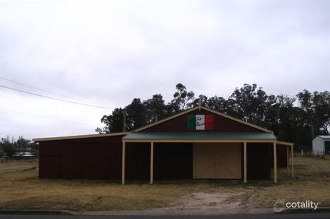 82 Amosfield Rd, Stanthorpe, QLD 4380