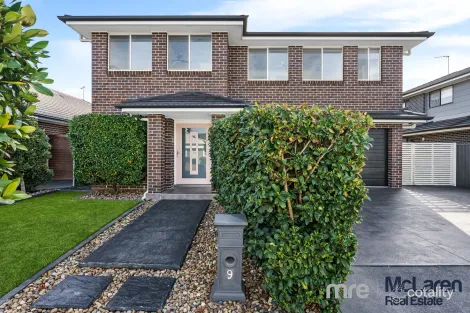 Property photo of 9 Caesia Way Mount Annan NSW 2567