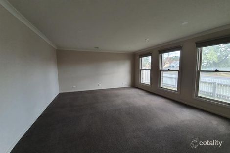Property photo of 112 Brougham Street Soldiers Hill VIC 3350