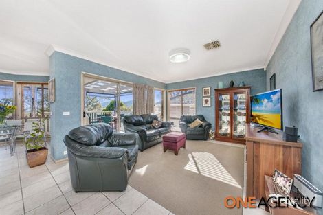 Property photo of 31 Redwood Avenue Jerrabomberra NSW 2619