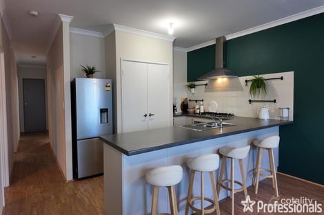 Property photo of 83 Veterans Drive Byford WA 6122
