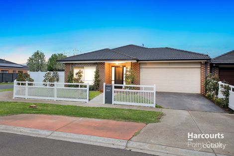 Property photo of 10 Yaramba Boulevard Point Cook VIC 3030