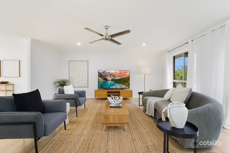 Property photo of 18 Woodbine Close Lisarow NSW 2250