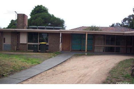 Property photo of 48 Coventry Crescent Mill Park VIC 3082