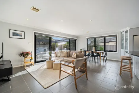 Property photo of 10 Broomfield Street McKellar ACT 2617