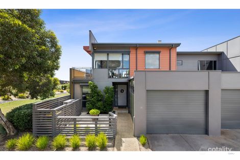 16 Shore Pl, Torquay, VIC 3228