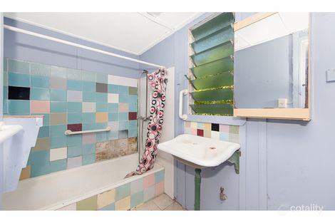 Property photo of 42 McLachlan Street Currajong QLD 4812