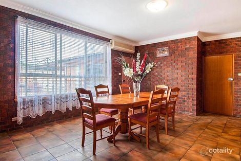 Property photo of 9 Chaumont Drive Avondale Heights VIC 3034