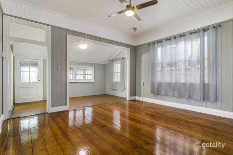 19 Heath St, East Brisbane, QLD 4169