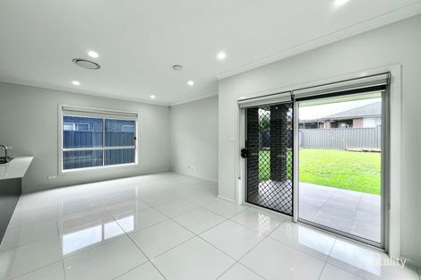 Property photo of 41 Blain Road Spring Farm NSW 2570