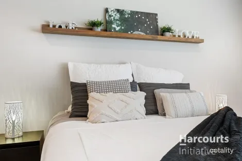 Property photo of 44 Windermere Boulevard Aveley WA 6069