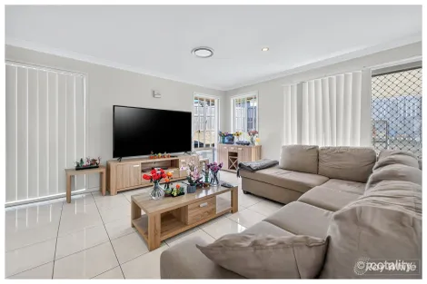 Property photo of 5 Leichhardt Drive Gracemere QLD 4702