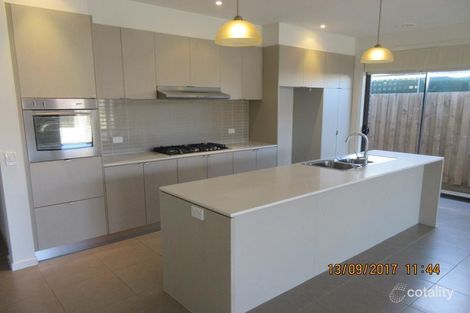 Property photo of 1/13 Austin Street St Albans VIC 3021