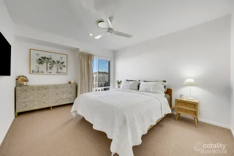Property photo of 8 Cornforth Crescent Kirkwood QLD 4680