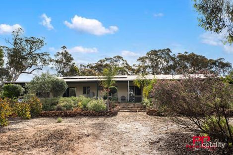 56 Virginia Ct, Clackline, WA 6564